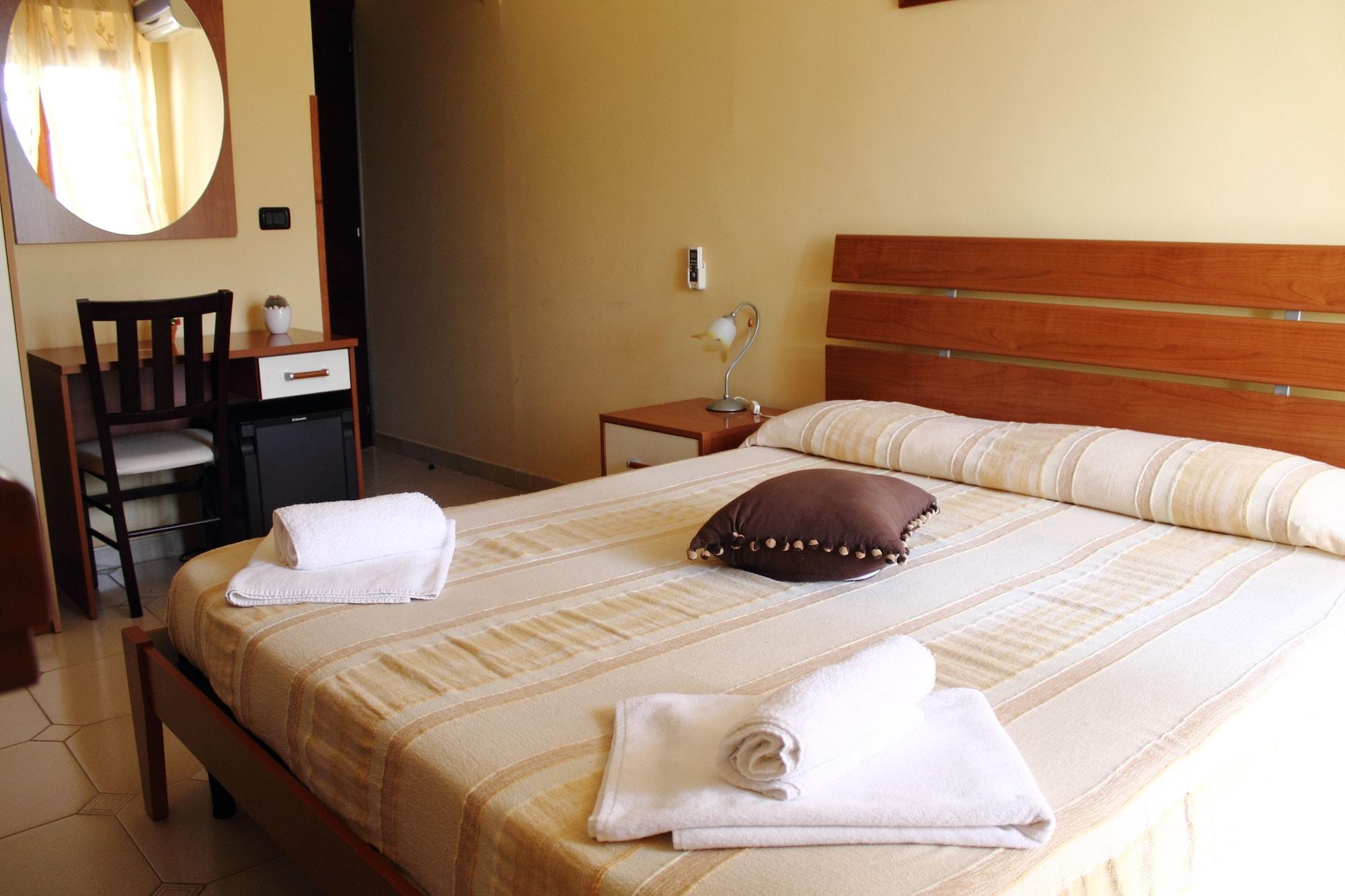 Hotel Barbieri Vibo Marina Zewnętrze zdjęcie